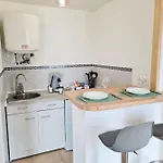 Le Petit Charmeur, Parking, Wifi, Gare Lägenhet