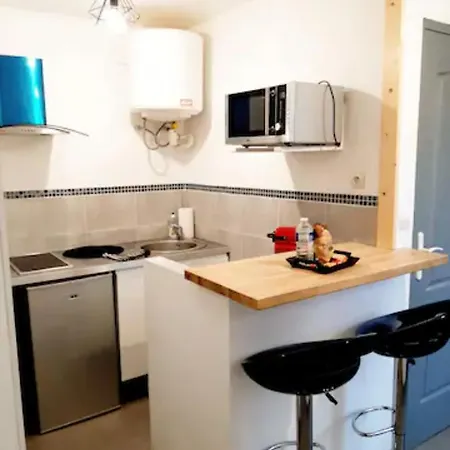 Le Petit Charmeur, Parking, Wifi, Gare *