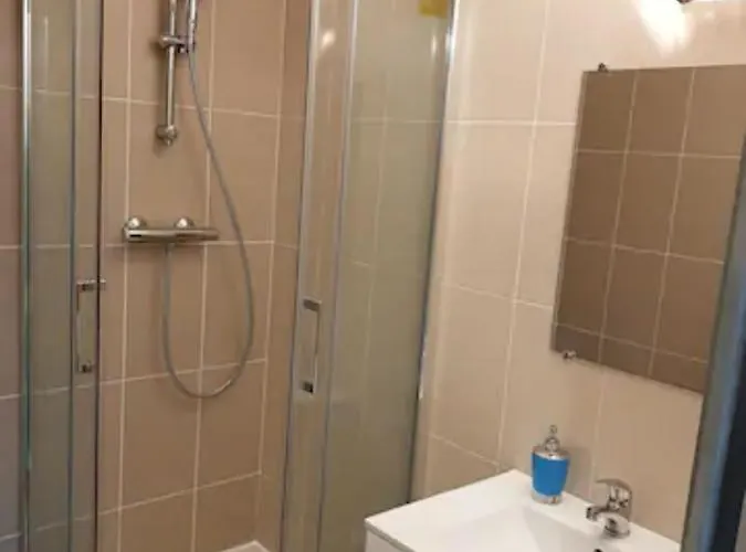 公寓 Le Petit Charmeur, Parking, Wifi, Gare *