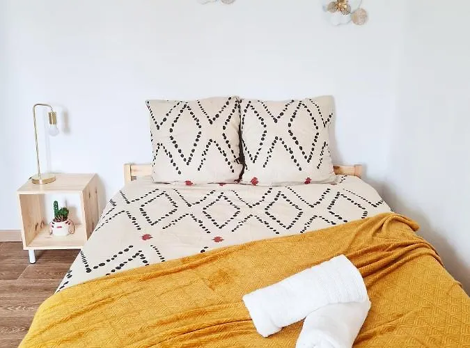 Le Petit Charmeur, Parking, Wifi, Gare 公寓 *